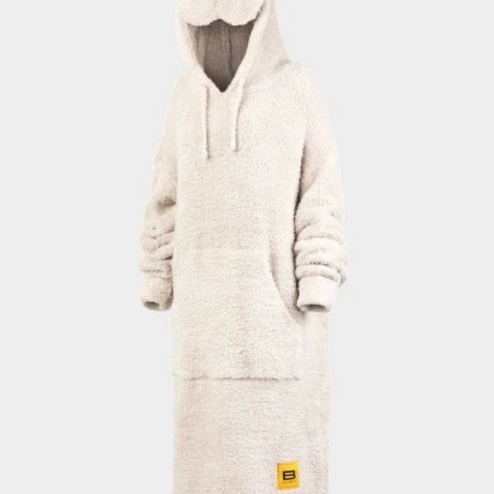 Cozy Cream Hooded Blanket Sweatshirt